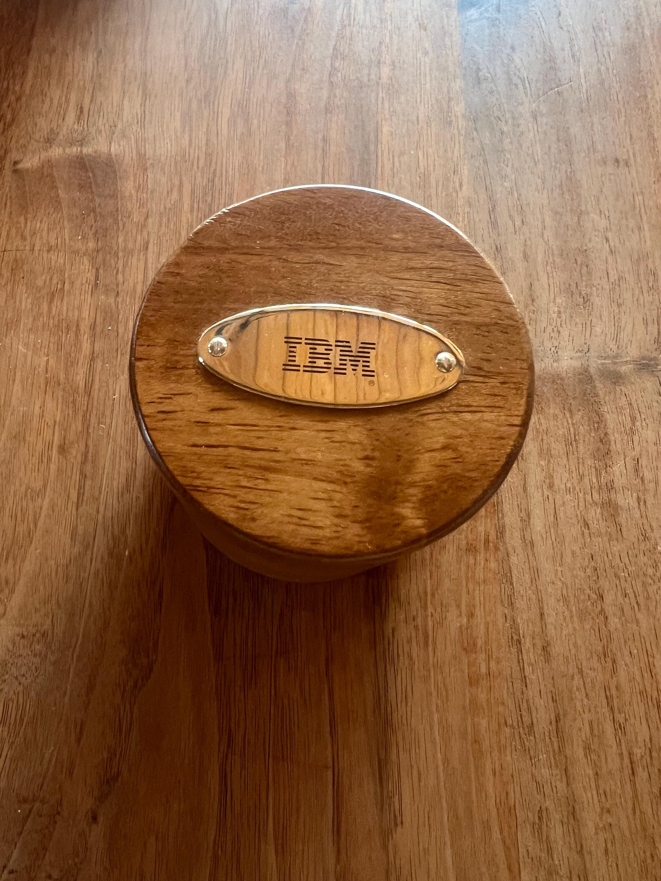 IBM 「THINK」壁掛け 60年代 / ビンテージ / 当時物 / 非売品 IBM 「THINK」壁掛け 60年代 / ビンテージ / 当時物 / 非売品