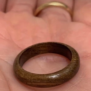 Walnut wood ring