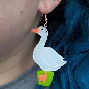Porch Goose Earrings – Funny Farmhouse Jewelry, Quirky Goose Gift, Handmade Acrylic Earrings, Cottagecore Accessories, Goose Lover Gift