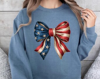 Comfort Colors® Coquette Amerika Flagge Sweatshirt, 4. Juli Hoodie, Amerika Sweatshirt, USA Bogen Sweatshirt, USA Pullover, Bunt und gebrochengrüner Hoodie