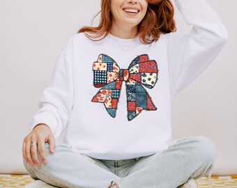 Comfort Colors® 4. Juli Amerika Flagge Bogen Sweatshirt, USA Coquette Bow Pullover, Unabhängigkeitstag, Vaterländischer Hoodie, Gedenktag Hoodie