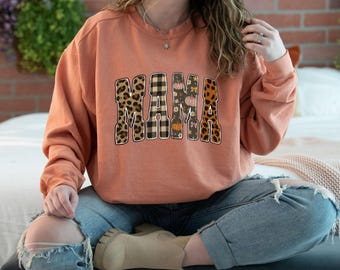 Comfort Colors® Thanksgiving Mama Hoodie, Mama Fall Sweatshirt, Autumn Sweatshirt, Pumpkin Mama Sweater, Thankful Mama Sweatshirt, Mama Gift