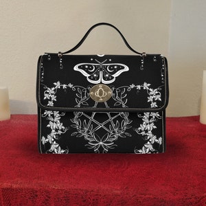 Gothic Wicca Purse - Goth Style Purse - Wicca Inspired Shoulder Bag - Luna Moth Pentacle Purse