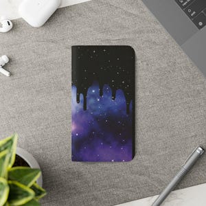 Funda tipo cartera con diseño de galaxia con efecto pastel gótico - Funda tipo cartera para Samsung y iPhone - Fundas tipo cartera estilo gótico