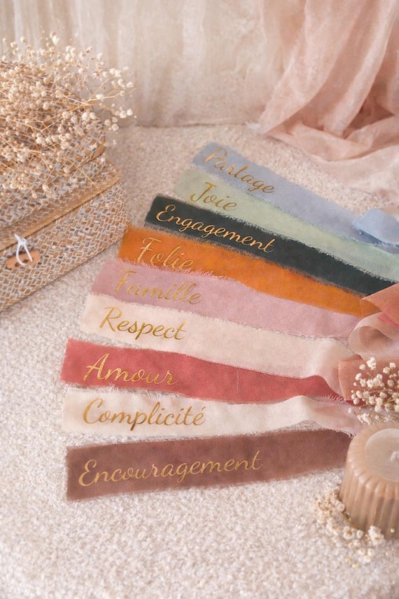 Jeu des rubans mariage personnalisé | Rubans cérémonie laïque | Animation mariage bohème | Rubans en mousseline avec mots dorés | Cadeau