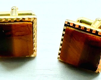 Mens vintage French made , gold plate and Tigers eye Square statement cuff links . pre owned VGC