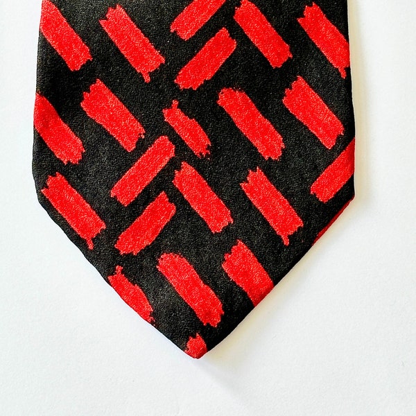 Boss , Hugo Boss Vintage vibrant red dash patern on black silk mens tie , Retro , pre Owned VGC