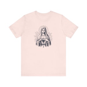 Our Lady of Fatima Catholic T-Shirt: Virgin Mary Graphic Tee for women, Marian devotion Soft Pink
