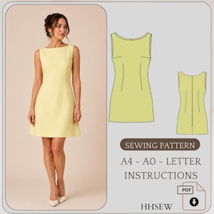 Pode incluir: Um vestido amarelo pálido sem mangas com decote barco e cintura ajustada. O vestido é na altura do joelho e tem uma saia ligeiramente em A. A imagem também inclui um padrão de costura com o texto "SEWING PATTERN A4 - AO - LETTER INSTRUCTIONS".
