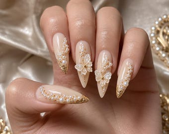 Paquete de uñas con mariposas, 5 diseños de lujo en tonos champán nude y perlas cristalinas, descarga digital.