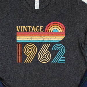 Vintage 1962 Retro Sunset Vintage 1962 Graphic Tee Retro 1962 T-Shirt Klassisches 1962 Design 1962 Geburtstags-Andenken Unisex Crew Tee