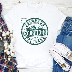 Colorado Vintage Graphic Tee, bequemes Unisex-T-Shirt für Reiseliebhaber, perfektes Geschenk für Urlaub, Sommer, Strandurlaub