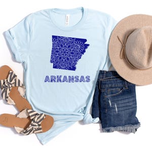 Arkansas Mandala Design Tee, Unisex Jersey T-Shirt mit Arkansas State Art, Südlicher Stil, Geschenk für Arkansas Liebhaber, Sommermode