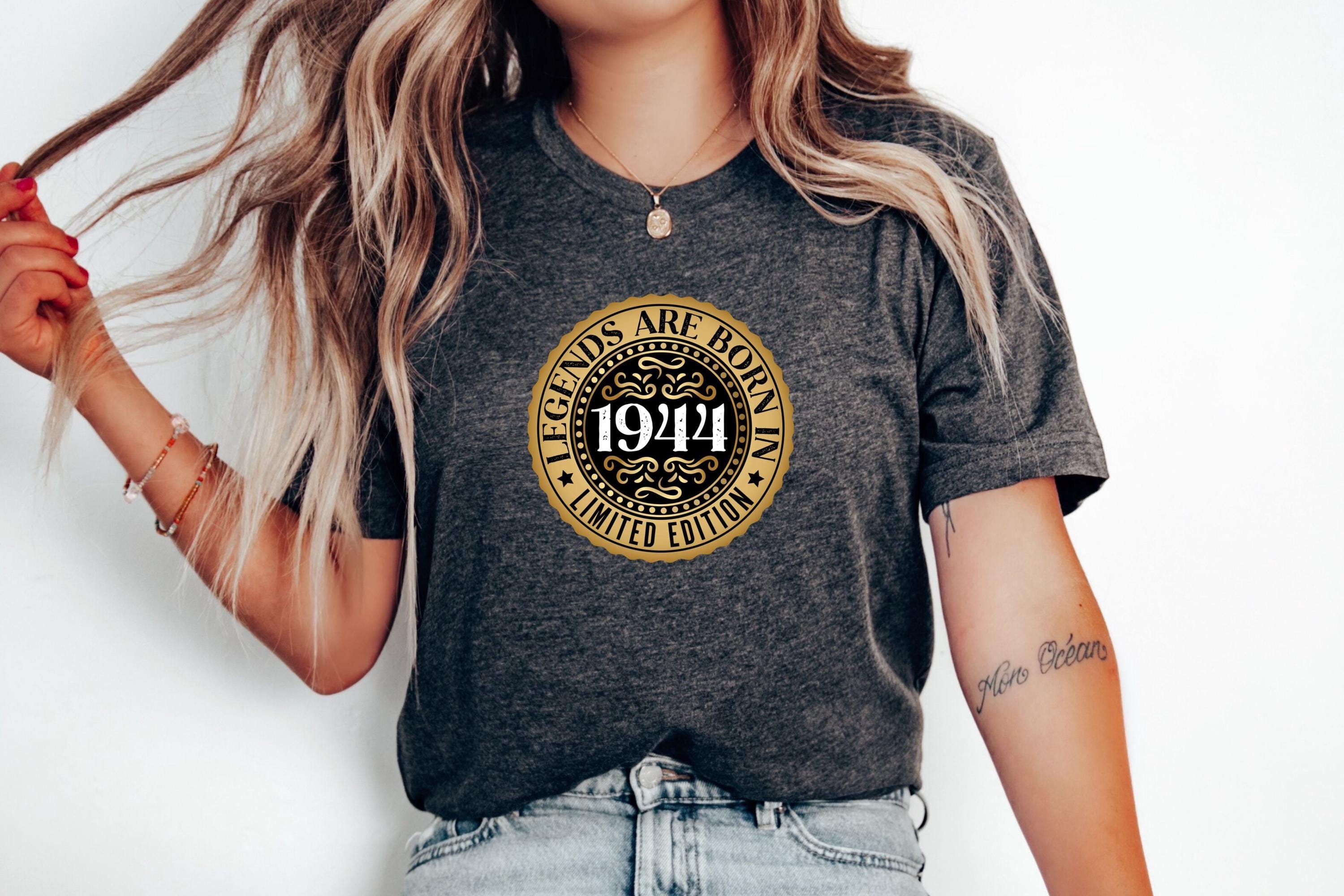 オリジナルシャツ 1944年の伝説は1944年に生まれたTシャツ、ヴィンテージ1944 Tシャツ