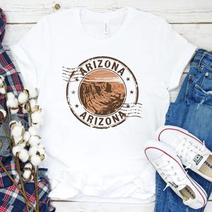 Arizona Vintage Vibe Unisex T-Shirt, Retro Reise Shirt, Sommerferien Top, Unisex Grafik T-Shirt, Arizona Souvenir Kleidung