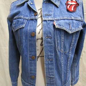 Levis Excellent Condition Ladies Jean Jacket Small