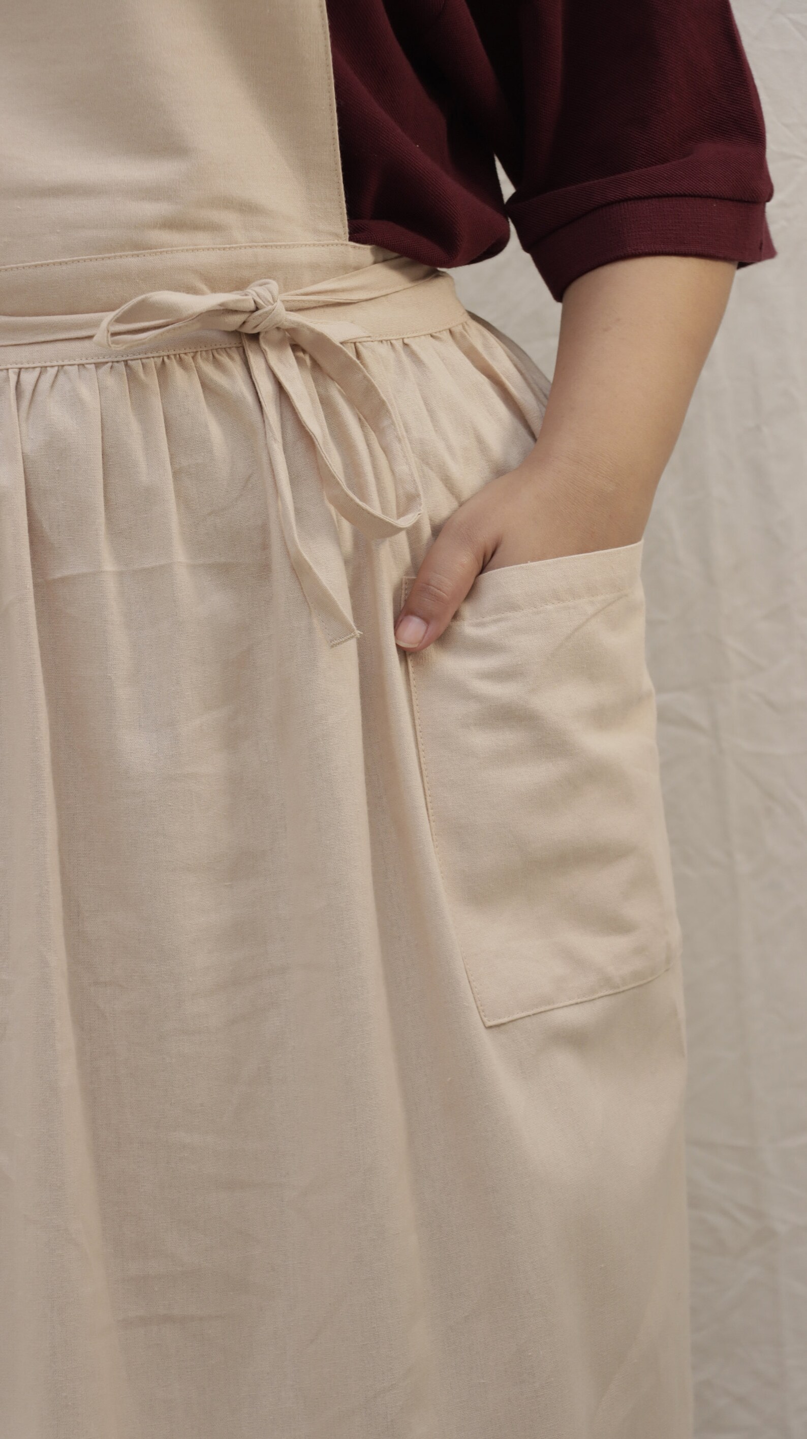 Protect Your Clothing With Style Versatile Apron for Home Chefs ...