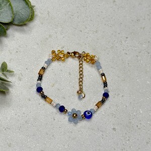 Flower Bracelet • Friendship Bracelet • Gifts for Her • Gift for Girlfriend • Pearl Bracelet • Christmas Gift