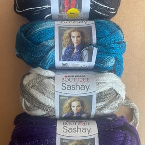 Red Heart Boutique - Sashay-garen