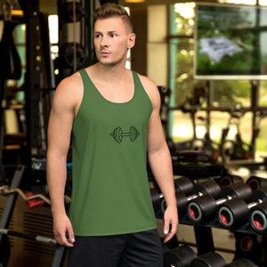 Mens gym tank top with moisture wicking fabric Breathable workout tank top for men Sleeveless fitness shirt for men