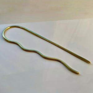 Blossom French Haarnadel aus Messing für alle Haartypen