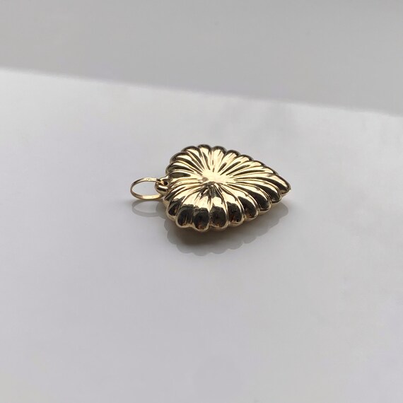 14k Solid Yellow Gold Heart Pendant - image 2