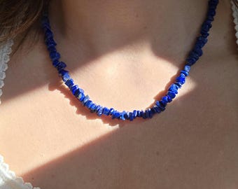 Vintage Lapis Lazuli Chip Necklace, Blue Gemstone Minimalist Jewelry