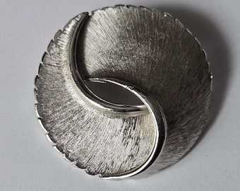 Modernist silver tone brooch Coro Vintage minimalist pin mid century modern jewelry geometric swirl brooch brushed silver metallic pin