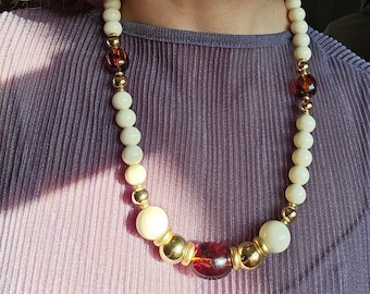 Vintage Chunky Beaded Necklace – Cream & Warm Retro tones