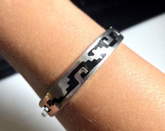 Vintage Taxco Modernist Bracelet Sterling Silver Black Inlay Bangle, 925 Mexico