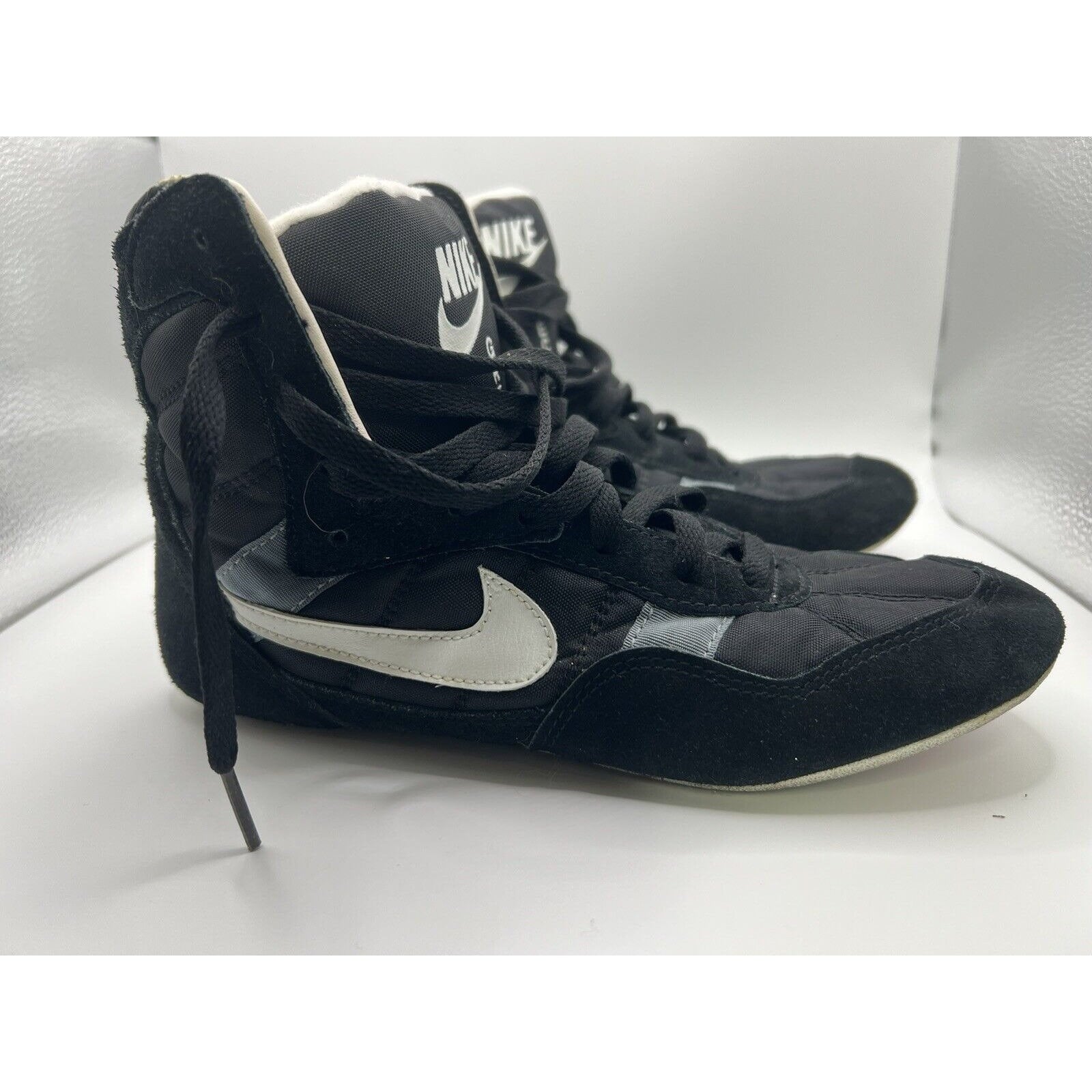 Old nike wrestling shoes 2025