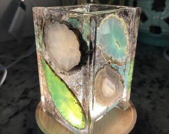 Shades of green Shayden agate lamp