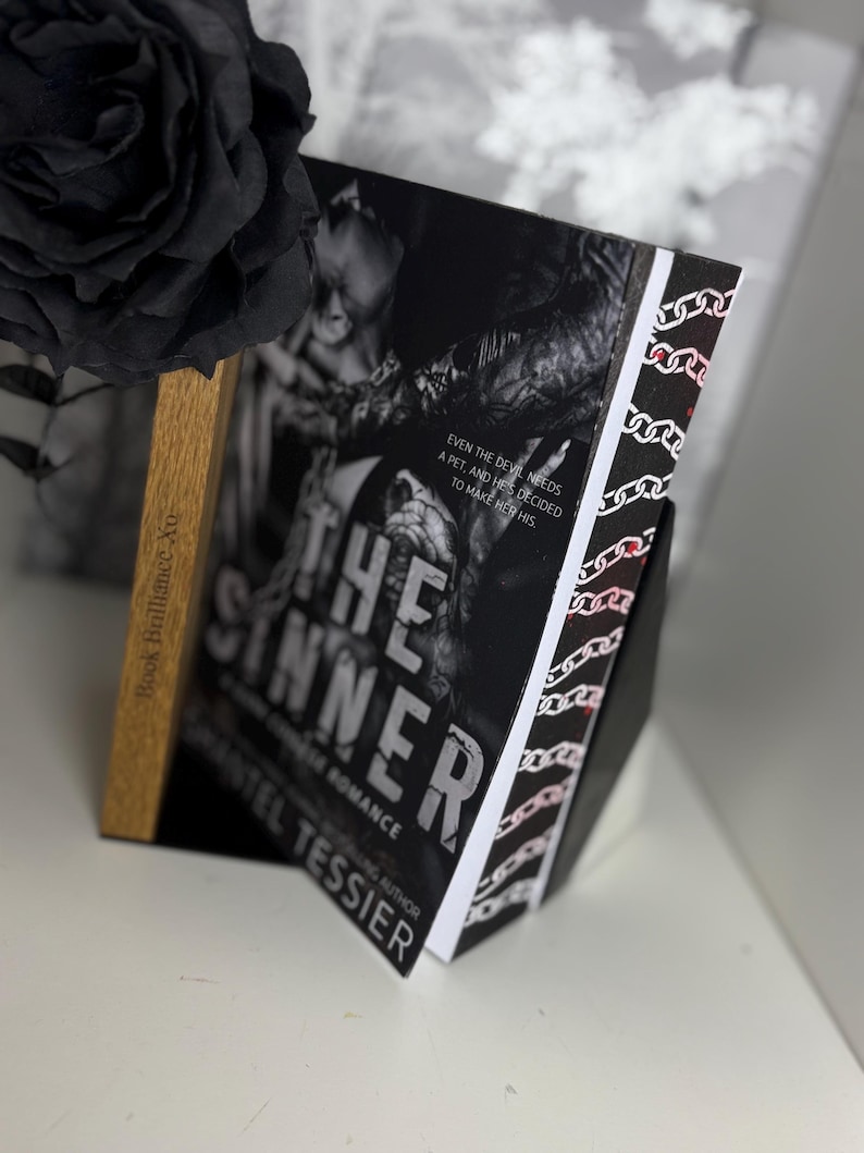 Shantel Tessier | The LORDs series | Paperback | Ritual | Sinner | Sacrifice | Carnage | Custom Made | Sprayed Edge Books The Sinner