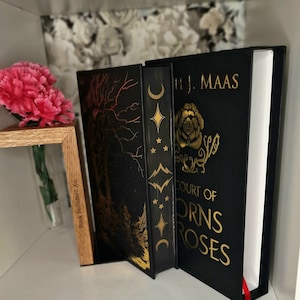 ACOTAR | A Court Of Thorns And Roses | Sarah J Mass | Special Edition | Sprayed Edges | Custom Made | Other books available