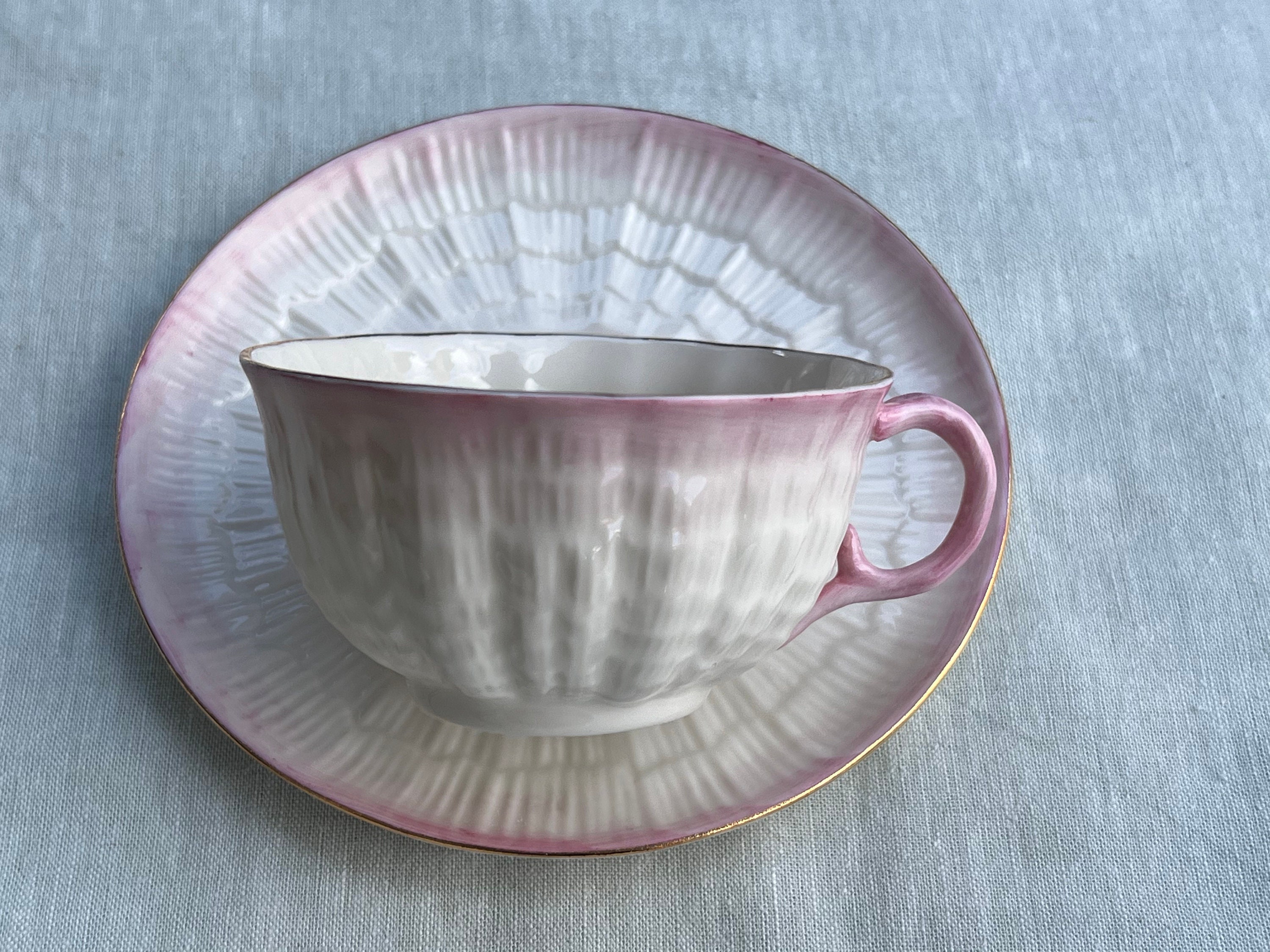 ○po-24/Belleek ベリーク カップ＆ソーサー「トリダクナ