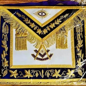 Masonic Past Master Gold Bullion Lambskin Apron - HAND EMBROIDERED