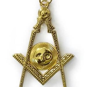 Masonic Gold Collar Jewel - Senior Deacon