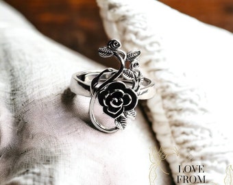 Dark Silver Resizable Flower Ring for Women, Floral Handmade Jewellery, Silver Flower Ring, Minimalist Jewellery, Gift for Her