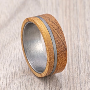 Silver Tungsten Carbide Wedding Band, Whiskey Barrel OAK Wood Inlay, Engagement Ring, Men’s Wedding Band, Unique Wedding Ring, 8mm ring