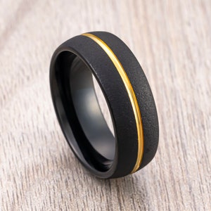 Men&#39;s Black Tungsten Wedding Band, Gold Grooves Sandblasted Dome ring, Men’s Wedding Band, Engagement Ring, Unique Wedding Rings, 8mm Band