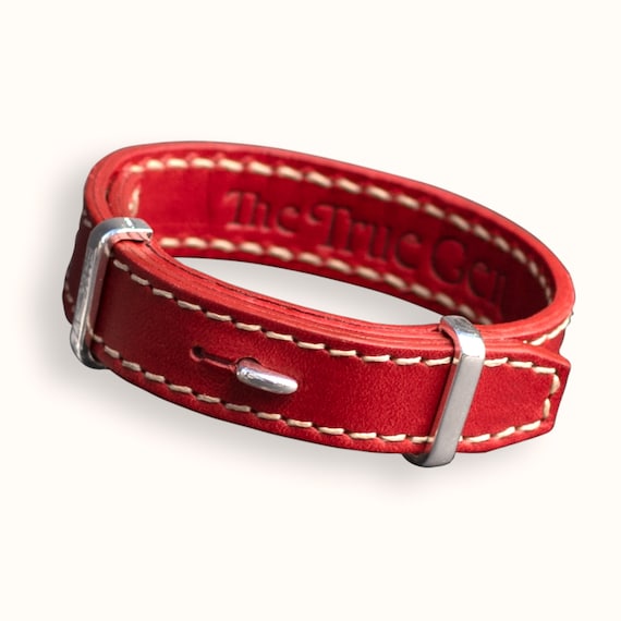 Red Italian Leather Bracelet With White Gold Clasp 