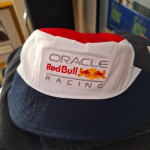 Oracle Red Bull Racing バケットハット 新品未使用品 オラクル レッドブル・レーシング マルチカラー バケットハット