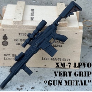 XM-7 Spear LPVO with Vertical Grip 1:12 Scale THREE Pack