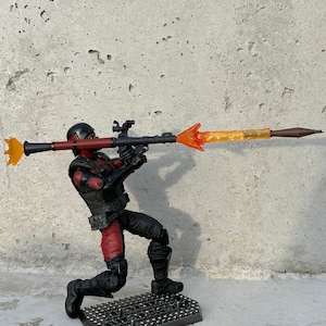 RPG-7 Launcher with Blast Effects 1:12 Scale
