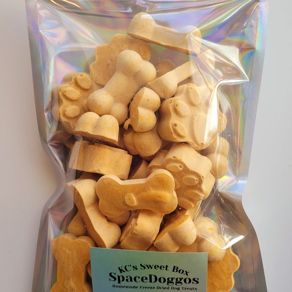 Homemade Freeze Dried Dog Treats aka Space Doggos, crunchy, flavorful, treats for your fur baby. Perfect gift or snacking idea