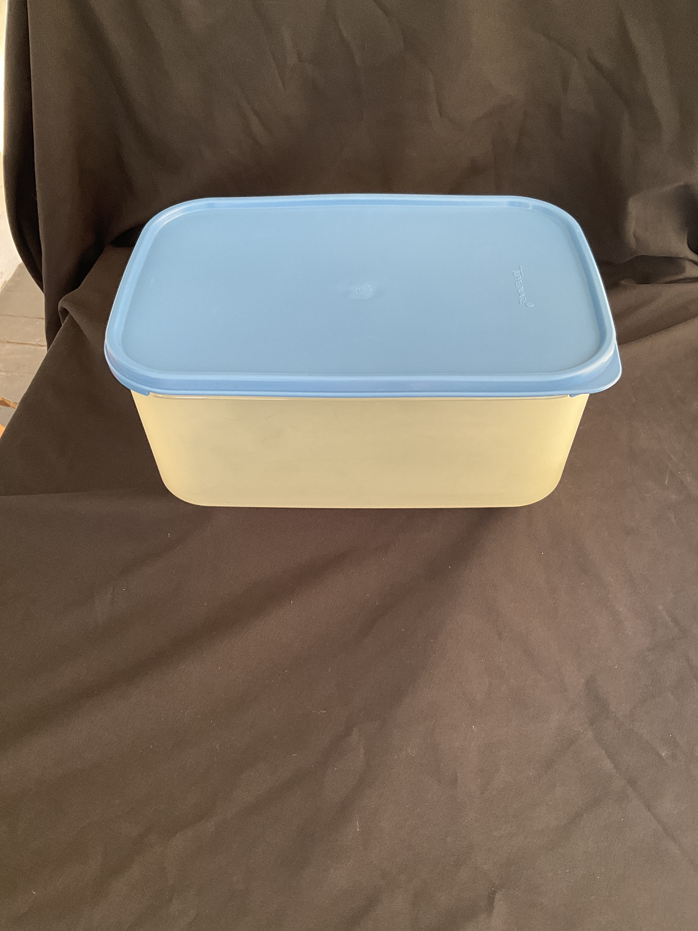 Vintage Tupperware Cereal Container With Pink Pop Top Lid and