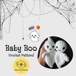 Op de afbeelding: Een haakpatroon voor het maken van twee kleine witte spookjes amigurumi-speelgoed. Het patroon heet "Baby Boo Crochet Pattern!" en is van de winkel "Sweet as Honey Crafts".