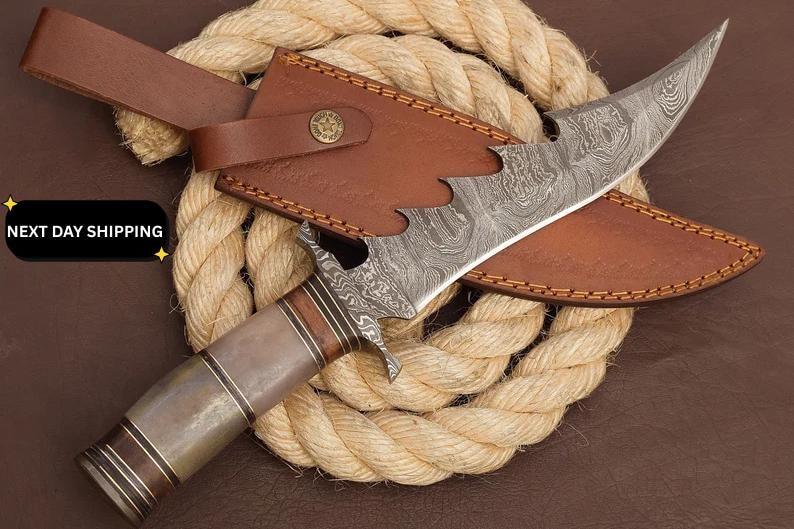 Custom Damascus Hunting Knife: Handmade Stag Horn Handle image 7