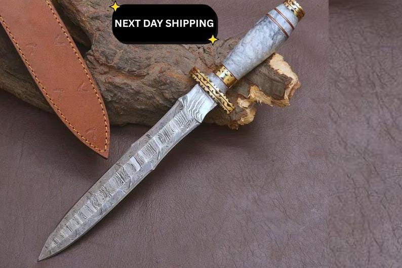 Custom Damascus Hunting Knife: Handmade Stag Horn Handle Stonish Knife