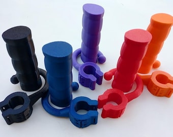 Cart Grip & Towel Hook Combo (fits Zuca and similar disc golf carts)